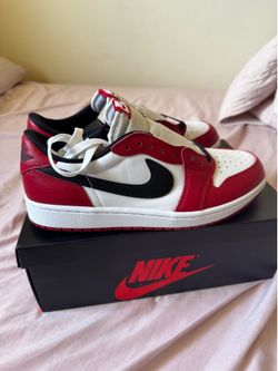 Jordan 1 Retro Low OG Chicago