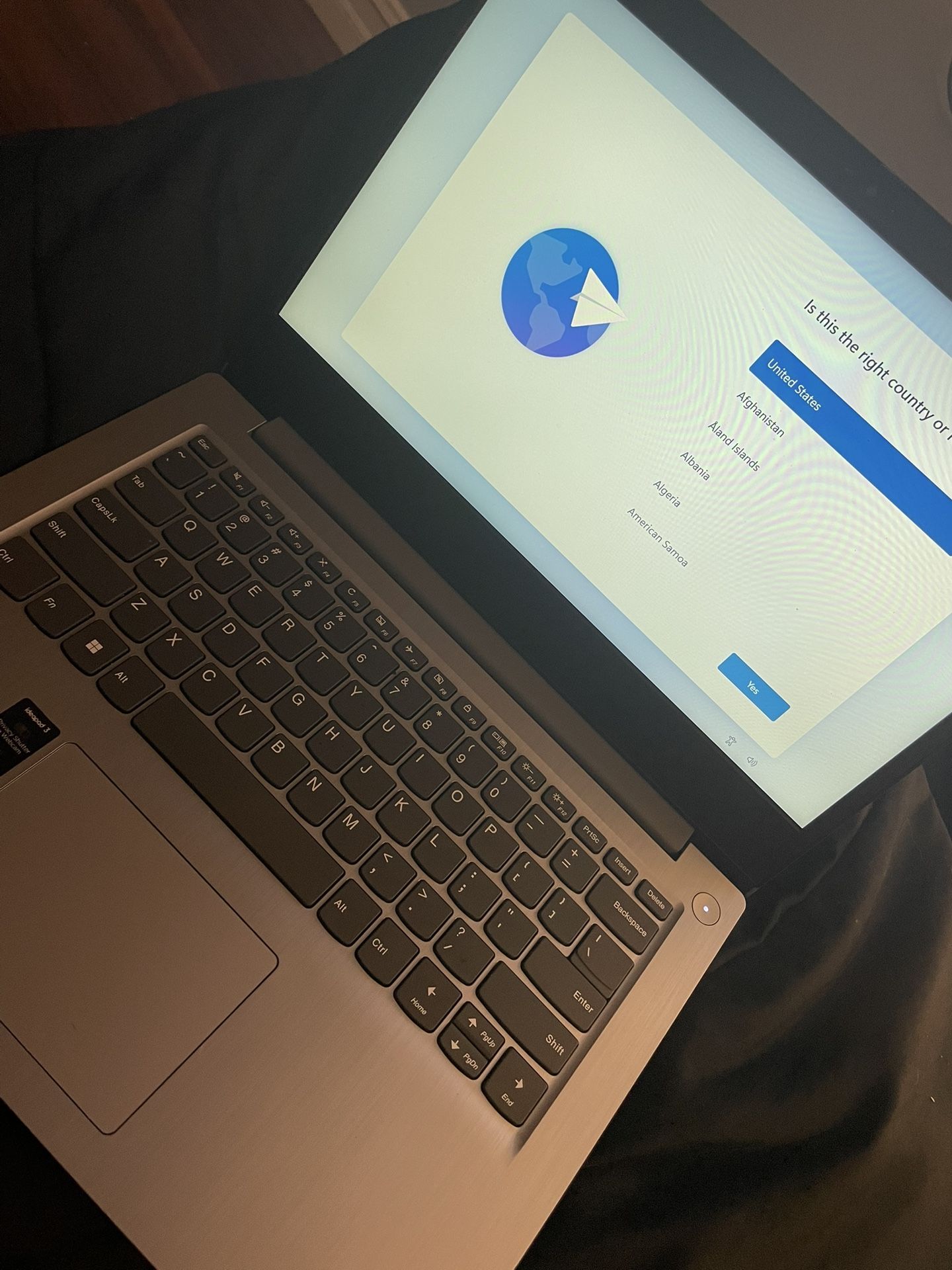 Lenovo Laptop READ DESCRIPTION