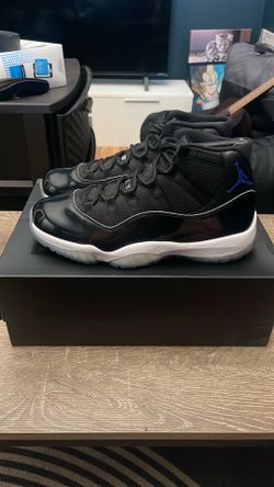 Jordan 11 space jame 2016 size 10