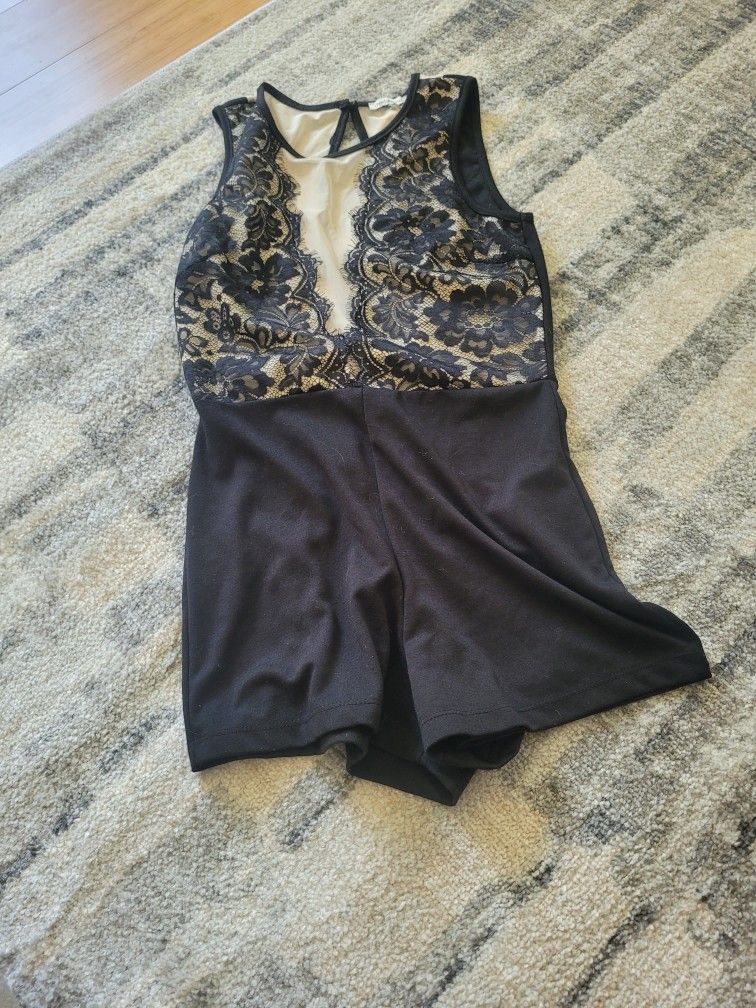 Clothes S-M 