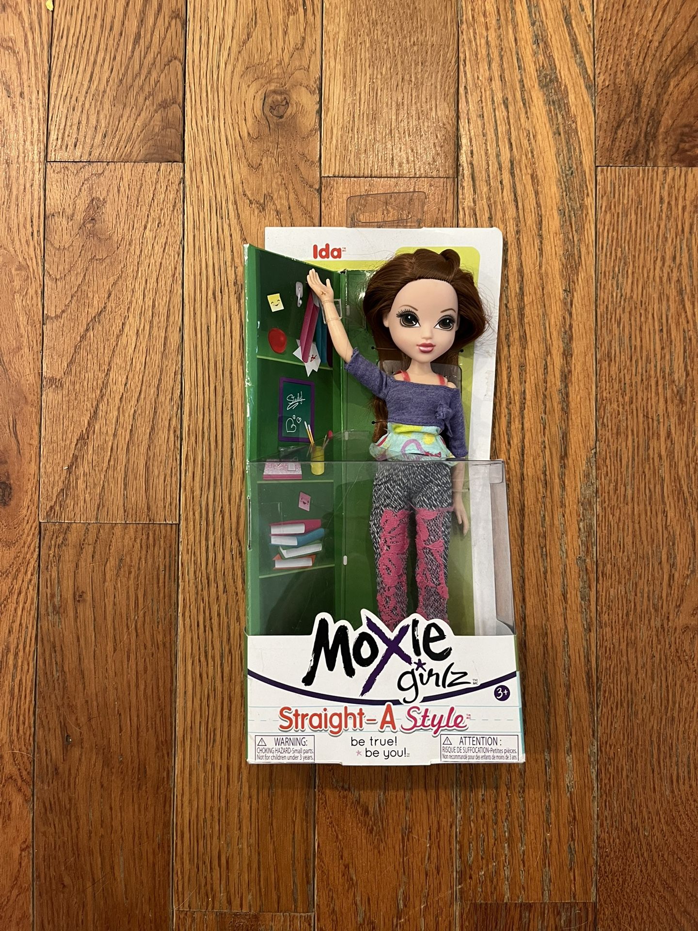 New Moxie Girlz Girl Straight A Style Ida Doll Toy Be true-Be you Smart Stylish