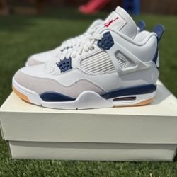 Air Jordan 4 SB Navy 