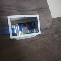 Google Max HUB