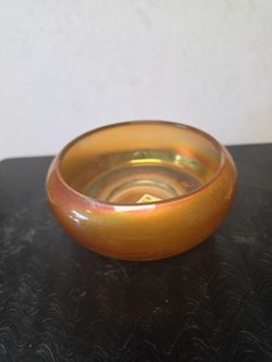 Carnival glass bowl