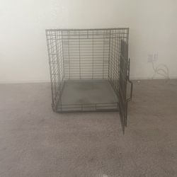 Dog Crate Foldable With Drip Pan