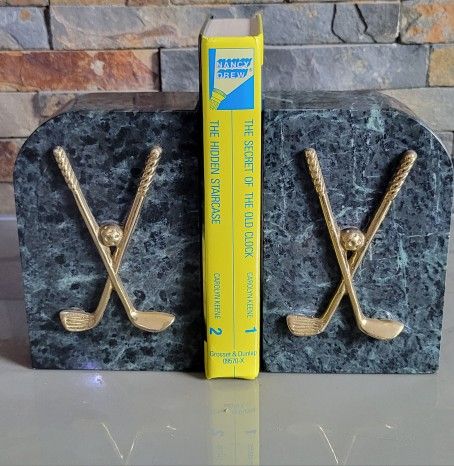 Andrea By Sadek Green Marble & Brass Bookends Set Of 2 Golf Club And Ball Design