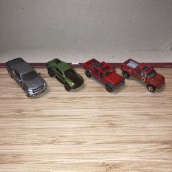 Toy cars 1:64 scale / Pickup Trucks