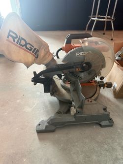 RIDGID 10-inch Compound Miter Saw (Model R4110