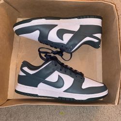 Nike Dunks Size 8 $50
