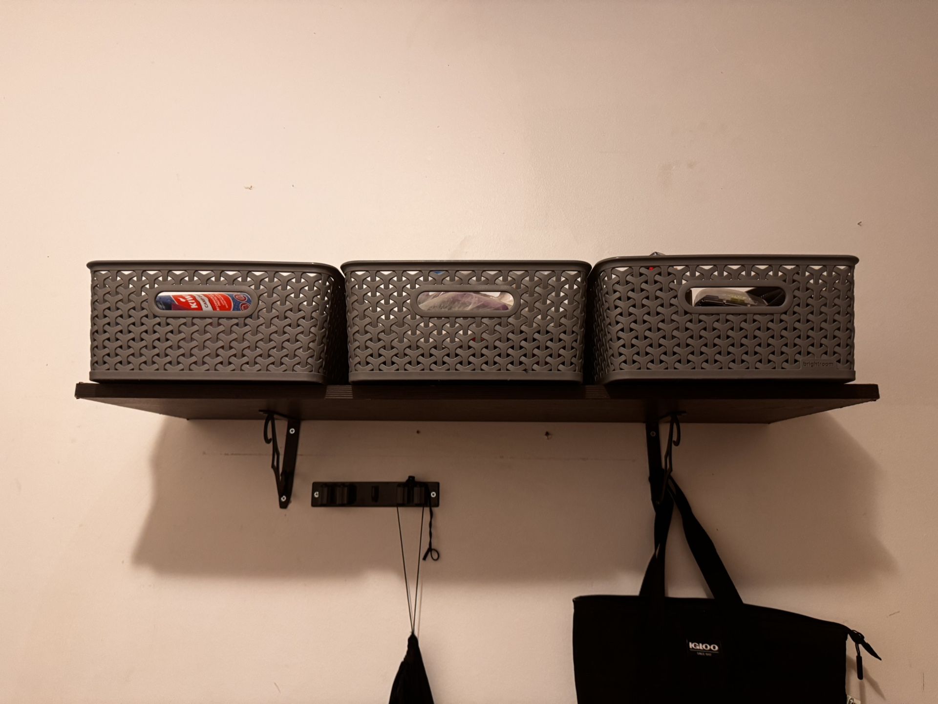 Ebony Shelve