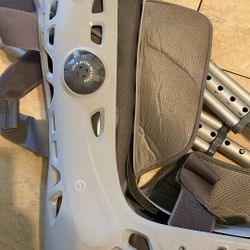 Foot Brace & Crutches 