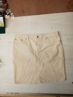 New skirt size 12