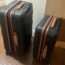 suitcase set of two  luggage sets 
