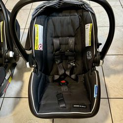 Car Seat with base. SnugRide® SnugLock® 35 LX featuring TrueShield Technology. Used for 9 months.