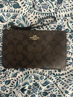 Coach Large Corner Zip Wristlet In Signature Canvas