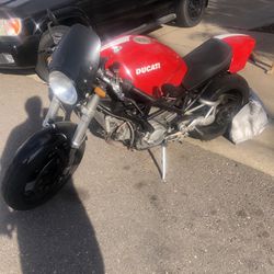 2005 Ducati S2R 1000 Monster $3500