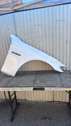 2011 2012 2013 2014 2015 2016 BMW 5 530i Series Right Fender OEM USED