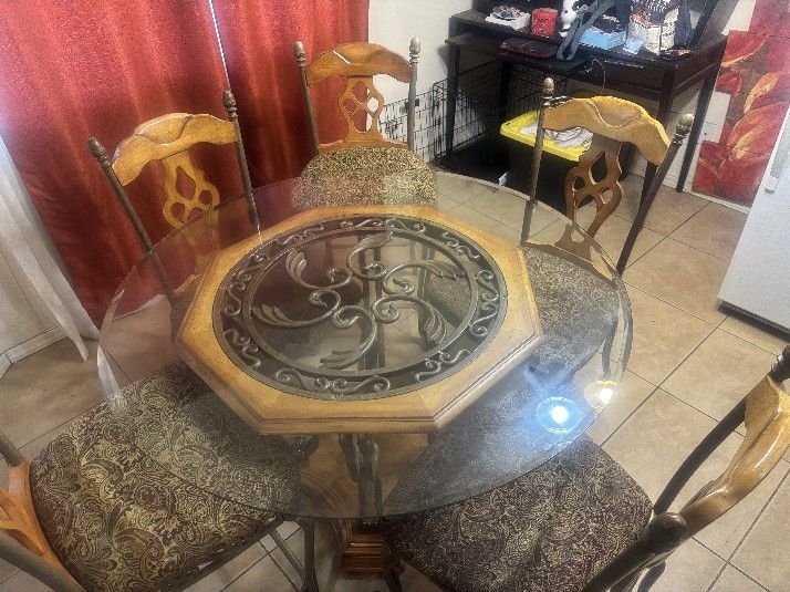 48" Glass Kitchen Table With 4 Chairs And 2 Bar Stools