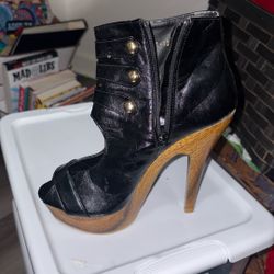 Zigi Soho Sincere Black Faux Suede Bootie