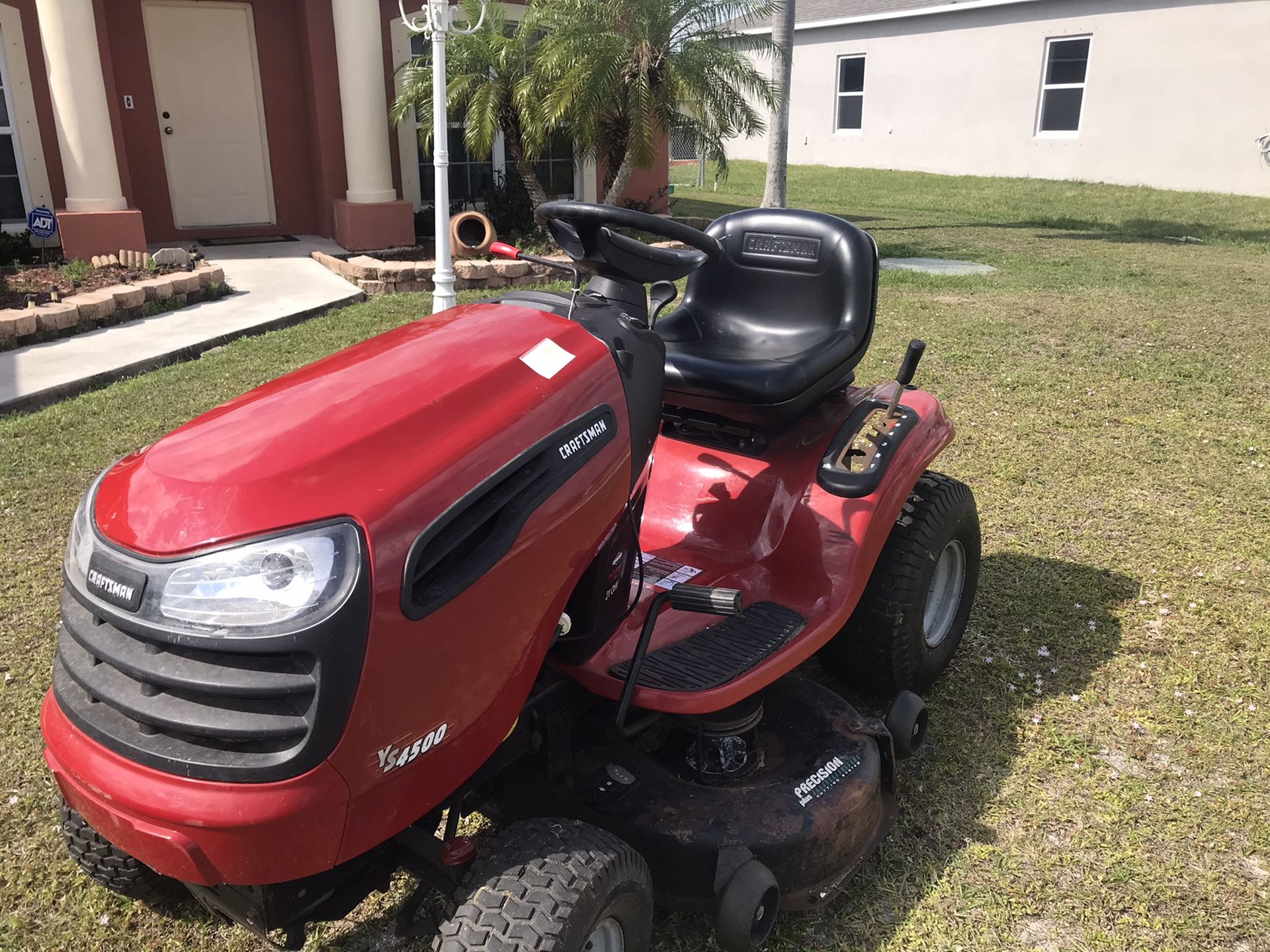 Tractor Craftman