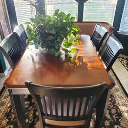 High wooden table With 6 chairs