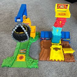 Hot Wheels Monster Trucks Play Sets