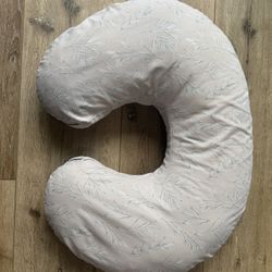 Boppy pillow 