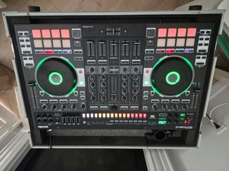 Roland DJ-808 Complete DJ Setup with Flight Case, Speakers & Stand,Open Box, Never Used)