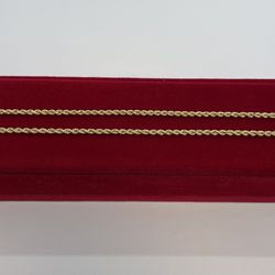 10K GOLD ROPE CHAIN. NEW.
