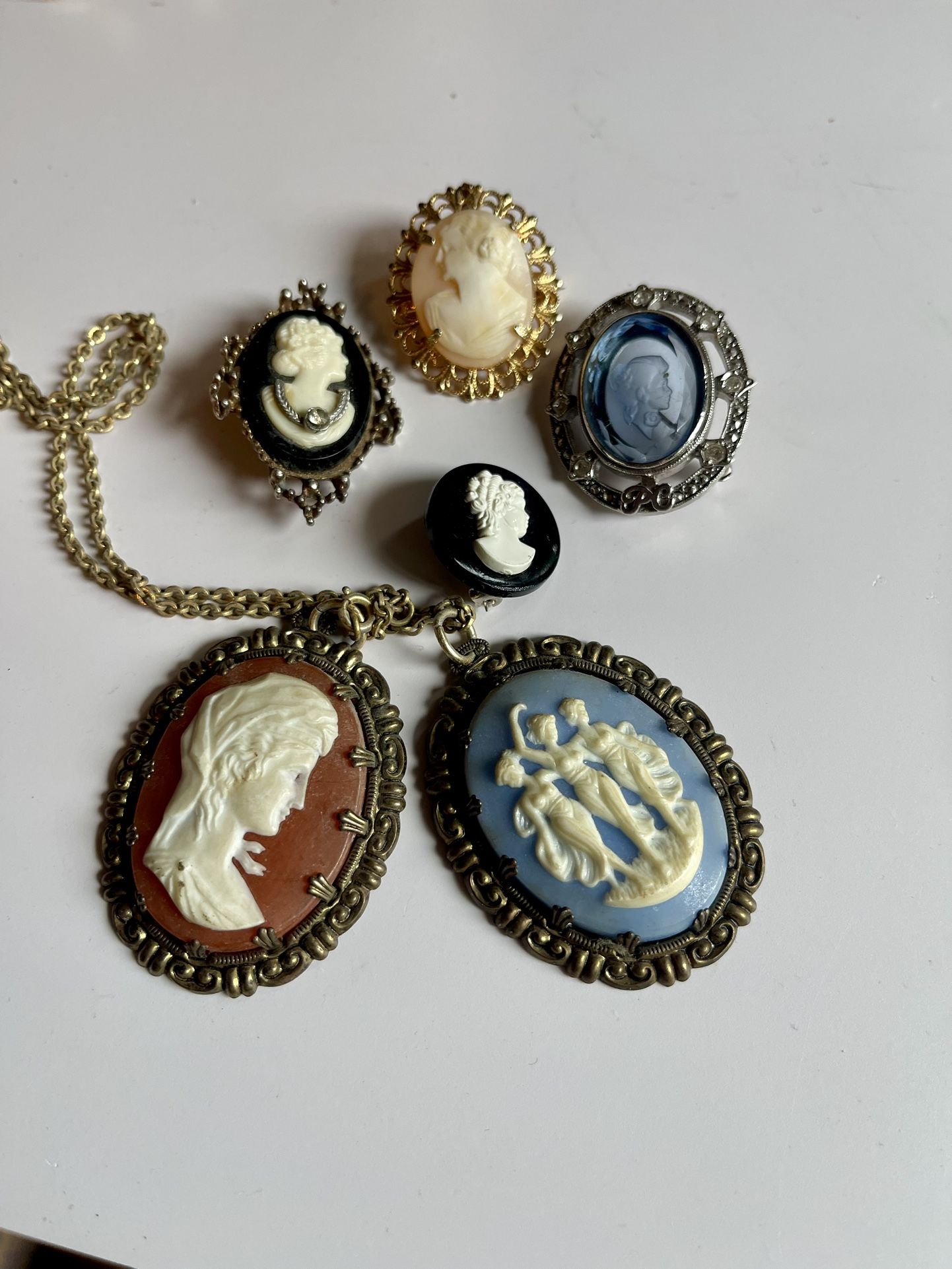 Lot Of 6 Vintage Cameo Pendants And Pins