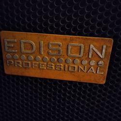 EDISON  PROFESSIONAL SPEAKER