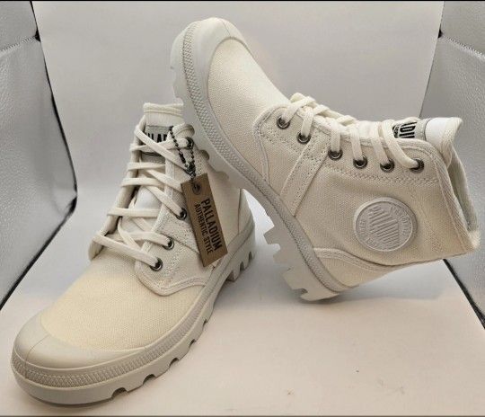Palladium Pallabrouse Womens Boots Star White 90069-116-M US W 5.5 NWOB.