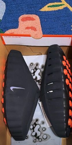 001 Nike