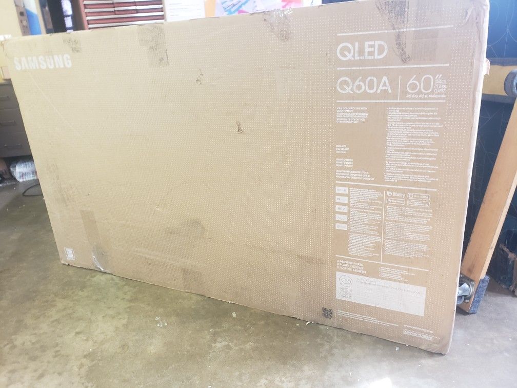 Tv Samsung 60", Q60A, 4k, 2021 Model, Slim, Google, Excellent