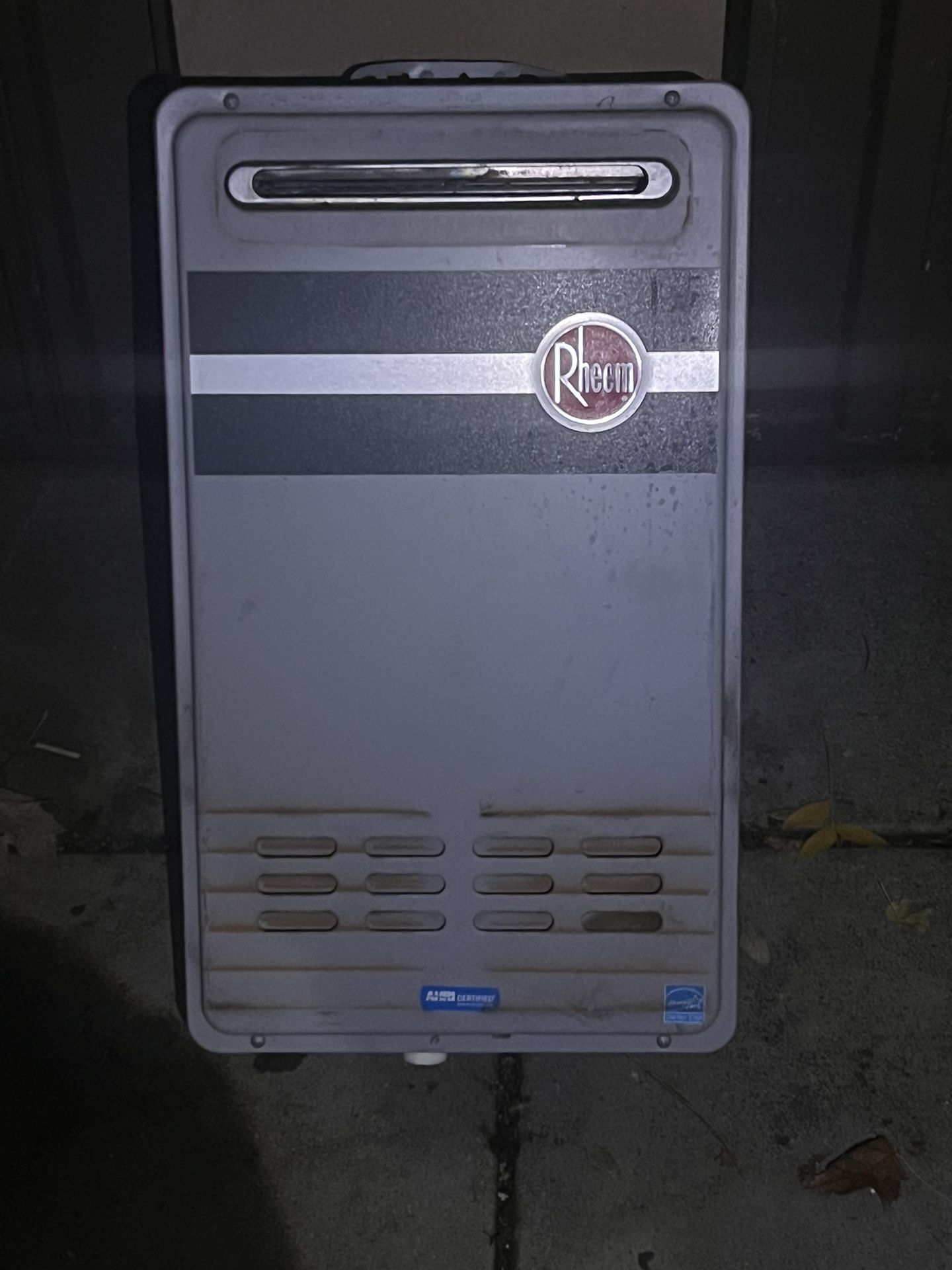Reehm Tankless Hot Water Heater