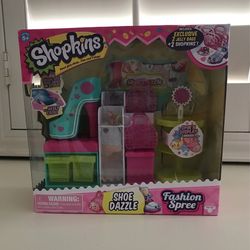 BRAND NEW!! Shopping Shoe Dazzle set