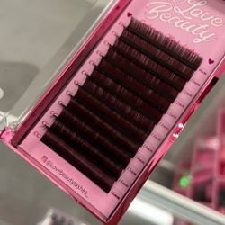 brown lashes