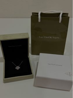 Van Cleef Necklace