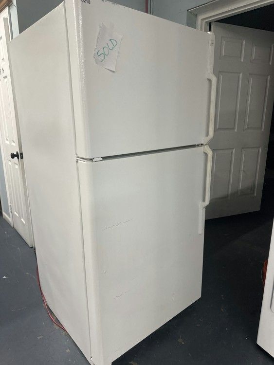 Kenmore Fully Functional Refrigerator Fridge Yes it works