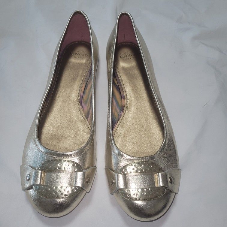 NEW JOAN & DAVID LEATHER FLAT SHOES