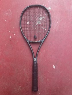 Yonex vcore Tennis Racket