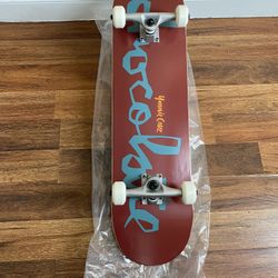 CHOCOLATE PROFESSIONAL SKATEBOARD BRAND NEW SIZE 8;;