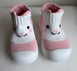 toddler girl sock shoes