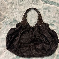 Gucci Pelham Shoulder Bag Studded Guccisima - Calf Skin