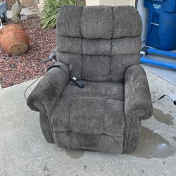 Lift Chair/Recliner