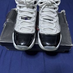 Jordan 11 Retro GS Concord 2018  Size 6.5Y