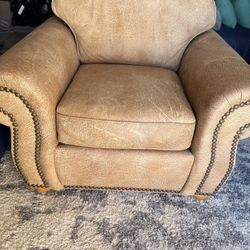 Oversized Leather Armchair Color Camel (L44"D38"H21") 