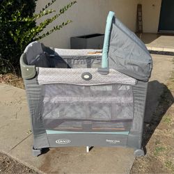 Graco travel crib