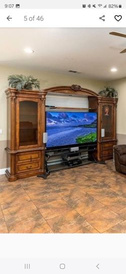 Entertainment Center TV