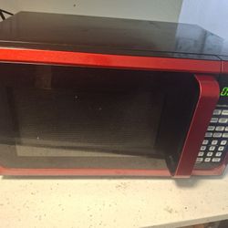 Red microwave $30